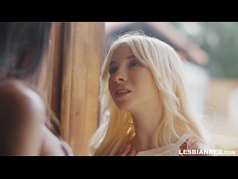 ❤️ A nena chega a casa uns meses despois e acaba comendo o coño da súa madrastra ️❌ Porno anal na pornografía gl.passionateembracespotlight.ru ☑