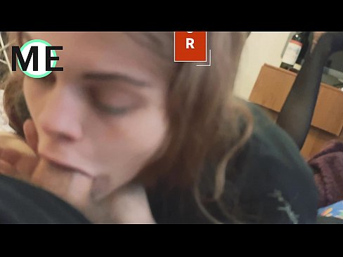 ❤️ Palo de garganta, pantalóns rasgados e tacóns rasgados agradable de coñecer ️❌ Porno anal na pornografía gl.passionateembracespotlight.ru ☑