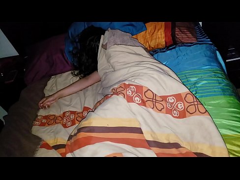 ❤️ Fillastro reprendendo á súa nova madrasta mentres ela dorme. ️❌ Porno anal na pornografía gl.passionateembracespotlight.ru ☑
